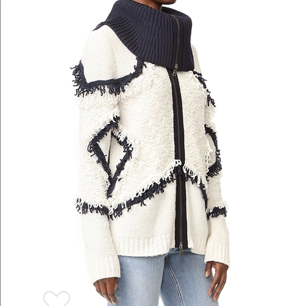 Sweater - Picture 4 of 7